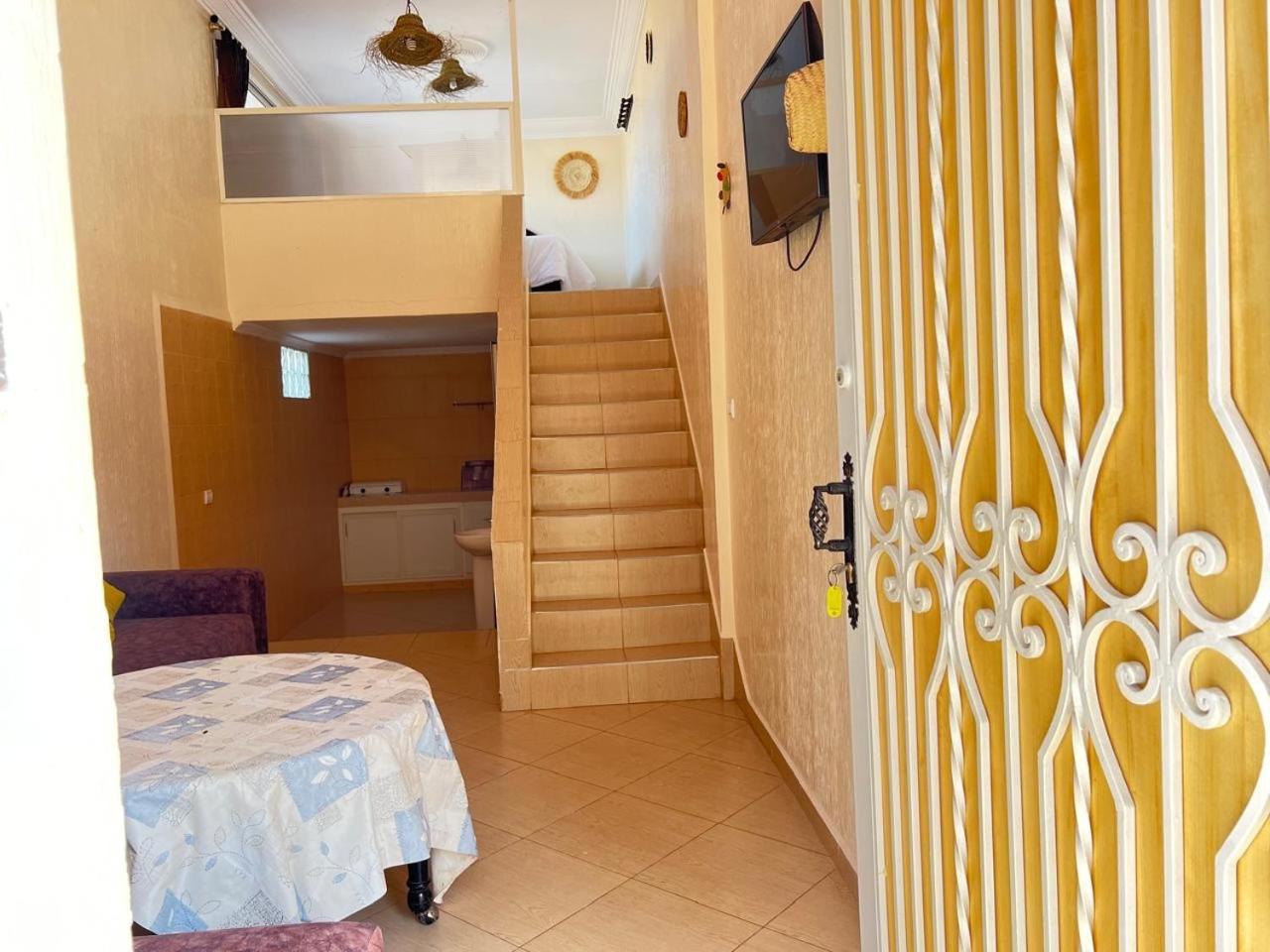 הוסטל Sun Set Surf House אימסואן מראה חיצוני תמונה